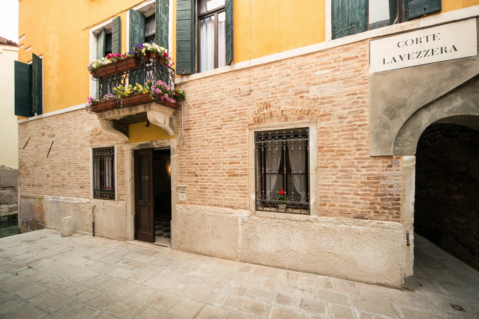 Hôtel Ca' Lavezzera à Venise Extérieur photo